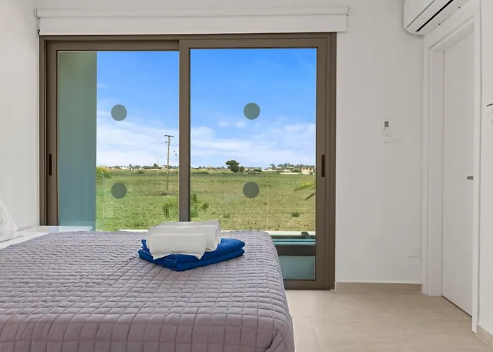 Villa Serenity Waves 22 Larnaca